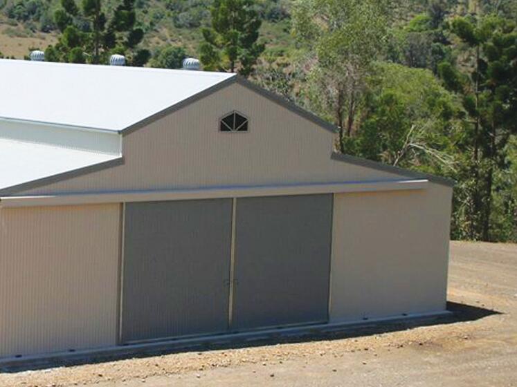 american barns banner